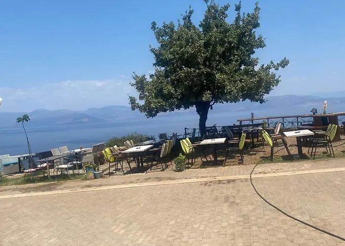 Apartment House With Incredible View Trapeza (Peloponnese)